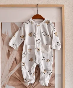 Sleepsuit with bears