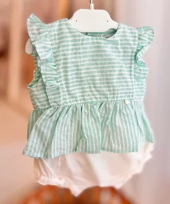 Girl outfit