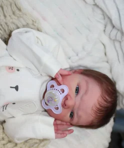 Ultra-realistic baby dolls